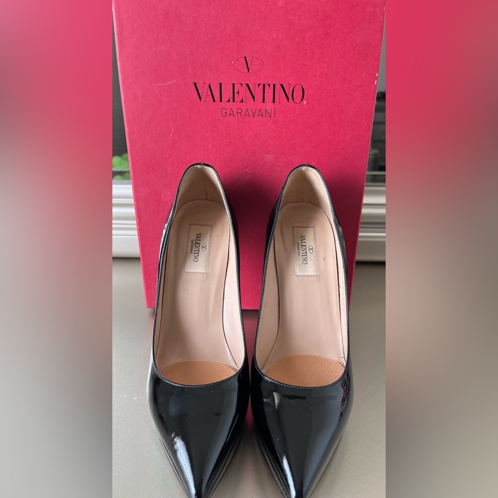 Valentino Garavani Black Patent Heels